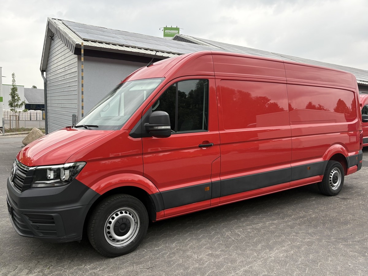 VW Crafter 35 Maxi L4H3 1Hand PDC - فان: صور 1 VW Crafter 35 Maxi L4H3 1Hand PDC - فان: صور 1