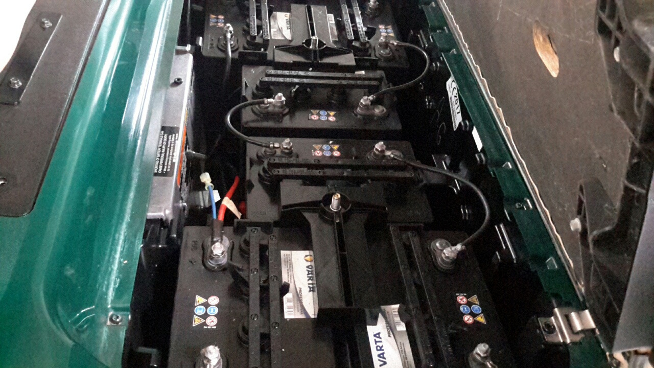 Club car precedent new battery pack - عربة جولف: صور 5 Club car precedent new battery pack - عربة جولف: صور 5