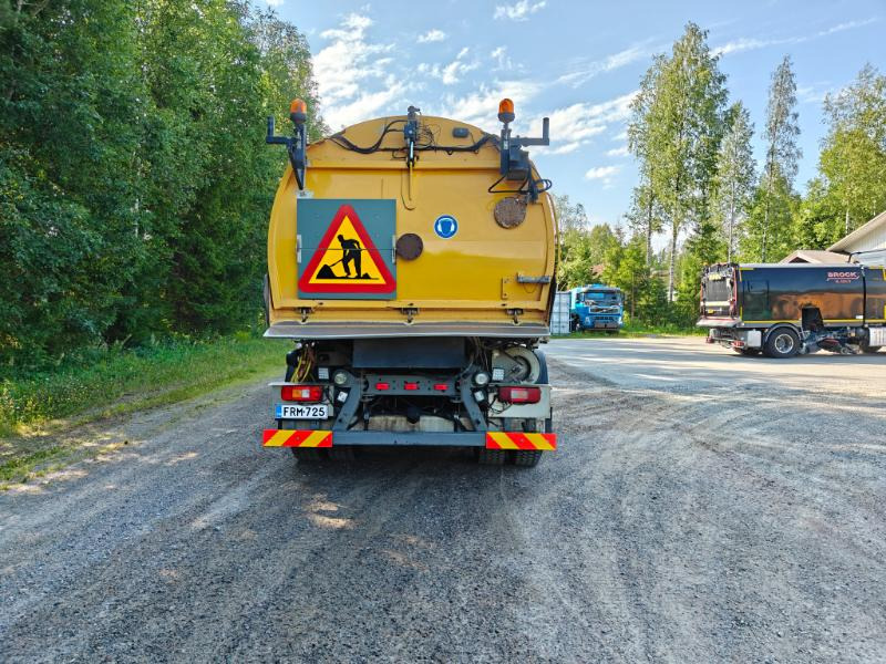BUCHER Optifant 70 Volvo FM9 - سياره كنس شوارع: صور 5 BUCHER Optifant 70 Volvo FM9 - سياره كنس شوارع: صور 5