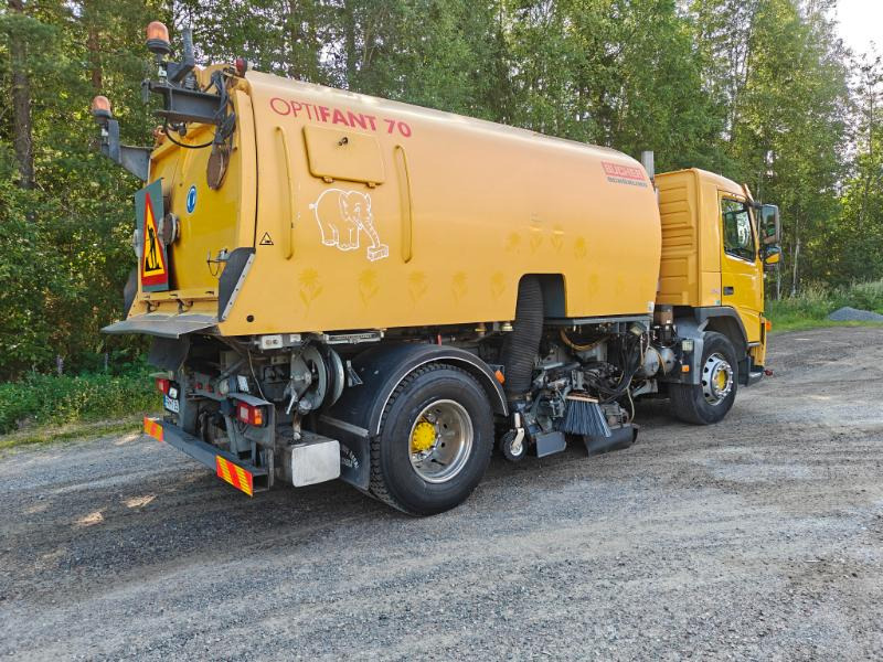 BUCHER Optifant 70 Volvo FM9 - سياره كنس شوارع: صور 3 BUCHER Optifant 70 Volvo FM9 - سياره كنس شوارع: صور 3