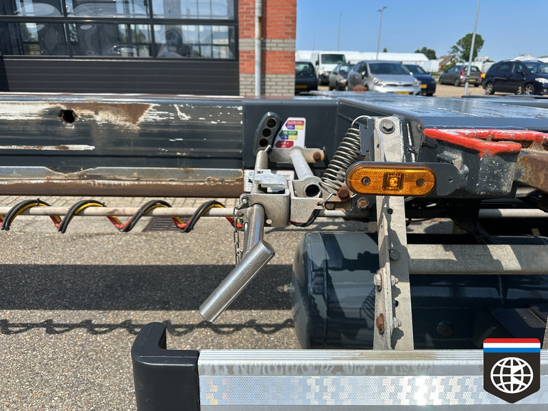 D-Tec FLEXITRAILER LIFT AXLE - DISKBRAKES - 20/30/40/45 HC - CONCOURSTAAT - شاحنات الحاويات/ جسم علوي قابل للتغيير نصف مقطورة: صور 4 D-Tec FLEXITRAILER LIFT AXLE - DISKBRAKES - 20/30/40/45 HC - CONCOURSTAAT - شاحنات الحاويات/ جسم علوي قابل للتغيير نصف مقطورة: صور 4