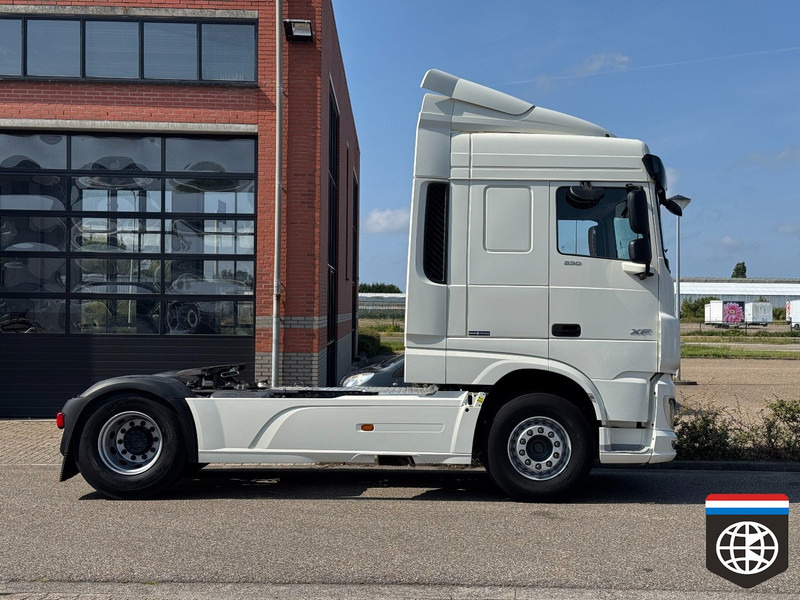 DAF XF 530 FT RETARDER - EURO 6 D - NIGHT A/C - FULL SPOILER - شاحنة جرار: صور 3 DAF XF 530 FT RETARDER - EURO 6 D - NIGHT A/C - FULL SPOILER - شاحنة جرار: صور 3