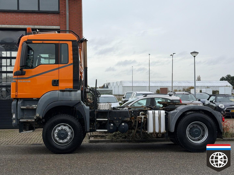 MAN TGX 18 480 4X4 BLS / RETARDER / MANUAL GEARBOX - شاحنة جرار: صور 3 MAN TGX 18 480 4X4 BLS / RETARDER / MANUAL GEARBOX - شاحنة جرار: صور 3