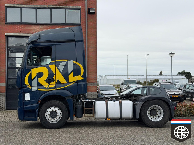 Mercedes-Benz ACTROS 1848 RETARDER / MP5 / PTO / ALU WHEELS / MIRROR CAMS - شاحنة جرار: صور 2 Mercedes-Benz ACTROS 1848 RETARDER / MP5 / PTO / ALU WHEELS / MIRROR CAMS - شاحنة جرار: صور 2