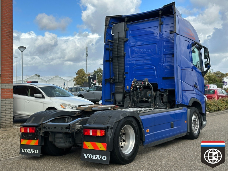 Volvo FH 460 CHASSIS: JB / FULL SPOILER / LOW KM - شاحنة جرار: صور 5 Volvo FH 460 CHASSIS: JB / FULL SPOILER / LOW KM - شاحنة جرار: صور 5