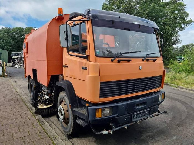 Mercedes-Benz 1314 KO - سياره كنس شوارع: صور 3 Mercedes-Benz 1314 KO - سياره كنس شوارع: صور 3