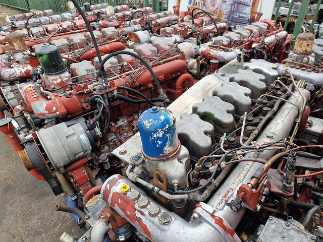 Renault Premium 340 - المحرك: صور 1 Renault Premium 340 - المحرك: صور 1