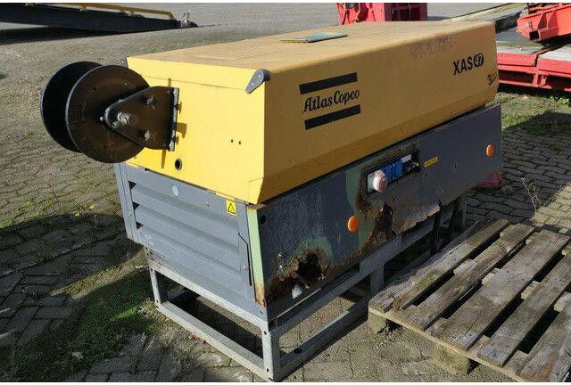 Atlas-Copco XAS 47 DD, 7bar, Kubota, Kompressor, Generator - ضاغط الهواء: صور 4 Atlas-Copco XAS 47 DD, 7bar, Kubota, Kompressor, Generator - ضاغط الهواء: صور 4