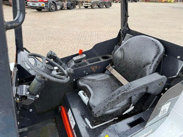 اللودر بعجل Bobcat L28, Schaufel, Palettengabel, S.W.S.: صور 10