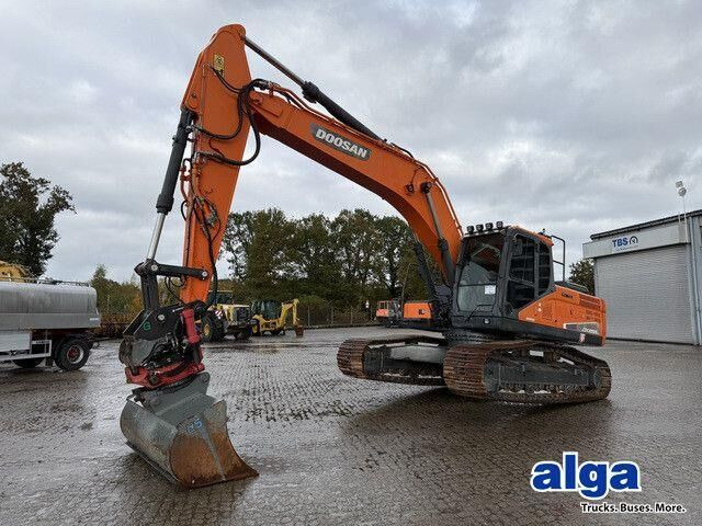 Doosan DX 255 LC-5, Rototilt,Div. Löffel,Greifer+Hammer - حفارات زحافة: صور 1 Doosan DX 255 LC-5, Rototilt,Div. Löffel,Greifer+Hammer - حفارات زحافة: صور 1