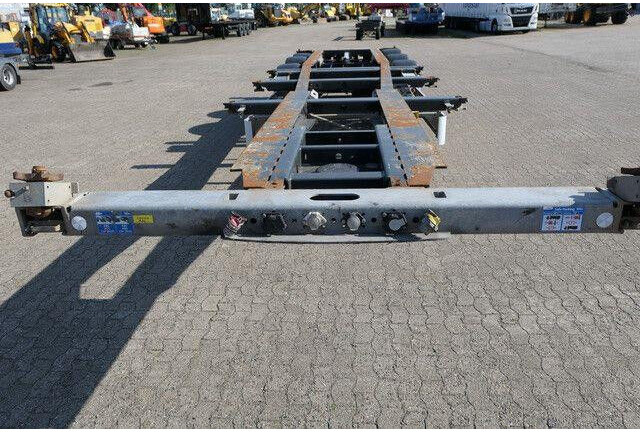 Fliegl SDS 380 SDS01, 20/30 & 40 Fuß Container, BPW - عربة مسطحة منخفضة نصف مقطورة: صور 2 Fliegl SDS 380 SDS01, 20/30 & 40 Fuß Container, BPW - عربة مسطحة منخفضة نصف مقطورة: صور 2