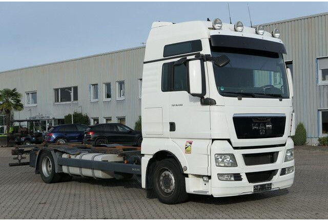 MAN 18.440 TGX 4x2, XXL, BDF, Standklima,Schlafliege - الشاسيه شاحنة: صور 4 MAN 18.440 TGX 4x2, XXL, BDF, Standklima,Schlafliege - الشاسيه شاحنة: صور 4