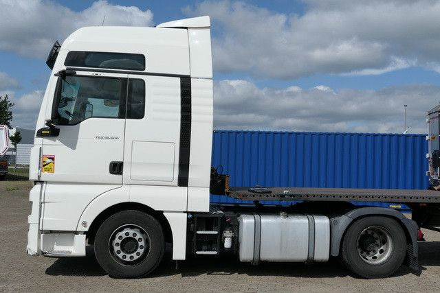 MAN 18.500 TGX 4x2, Intarder, Klima, 2x Tank,Spoiler - شاحنة جرار: صور 2 MAN 18.500 TGX 4x2, Intarder, Klima, 2x Tank,Spoiler - شاحنة جرار: صور 2