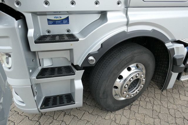 MAN 18.510 TGX 4x2, Hydr.,Retarder,Klima, Alu-Felgen - شاحنة جرار: صور 4 MAN 18.510 TGX 4x2, Hydr.,Retarder,Klima, Alu-Felgen - شاحنة جرار: صور 4