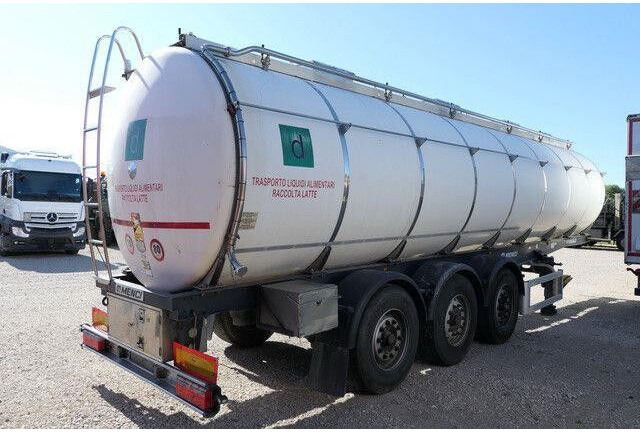 نصف مقطورة صهريج لنقل الطعام Menci SA 105, Isoliert, Tank aus 2016, 32m³, 4 Kammern: صور 6 نصف مقطورة صهريج لنقل الطعام Menci SA 105, Isoliert, Tank aus 2016, 32m³, 4 Kammern: صور 6