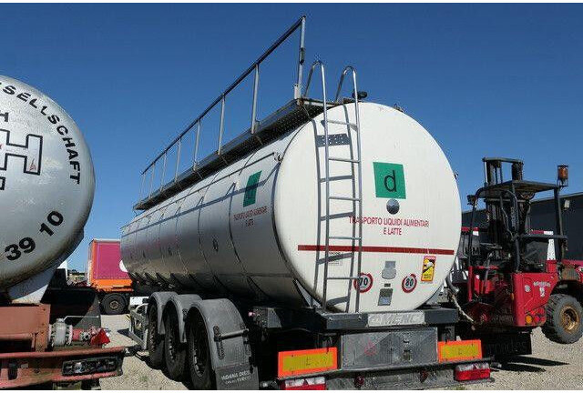 Menci SA 105, Lebensmittel, 32m³, Iso, Spülleitung - نصف مقطورة صهريج: صور 4 Menci SA 105, Lebensmittel, 32m³, Iso, Spülleitung - نصف مقطورة صهريج: صور 4