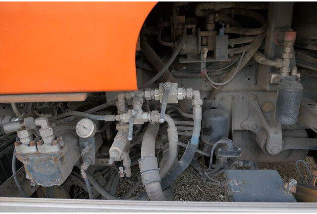 Mercedes-Benz 1323 L Atego 4x2, Faun Vaajet 6 R, Wassertank - سياره كنس شوارع: صور 3 Mercedes-Benz 1323 L Atego 4x2, Faun Vaajet 6 R, Wassertank - سياره كنس شوارع: صور 3