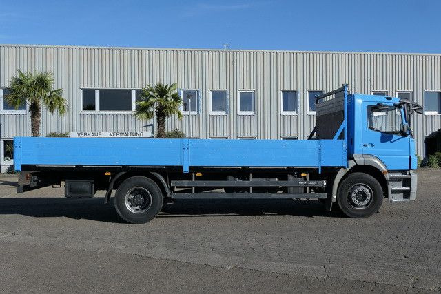 Mercedes-Benz 1824 L Axor 4x2, 3. Sitz, AHK, Gerüstbau, Klima Mercedes-Benz 1824 L Axor 4x2, 3. Sitz, AHK, Gerüstbau, Klima - شاحنات مسطحة: صور 4 Mercedes-Benz 1824 L Axor 4x2, 3. Sitz, AHK, Gerüstbau, Klima Mercedes-Benz 1824 L Axor 4x2, 3. Sitz, AHK, Gerüstbau, Klima - شاحنات مسطحة: صور 4