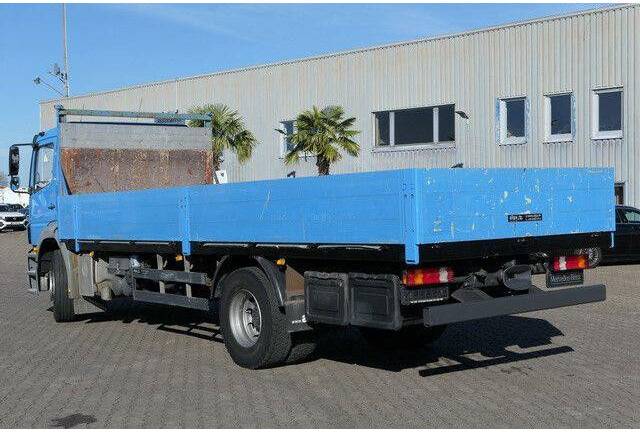 Mercedes-Benz 1824 L Axor 4x2, 3. Sitz, AHK, Gerüstbau, Klima - شاحنات مسطحة: صور 5 Mercedes-Benz 1824 L Axor 4x2, 3. Sitz, AHK, Gerüstbau, Klima - شاحنات مسطحة: صور 5