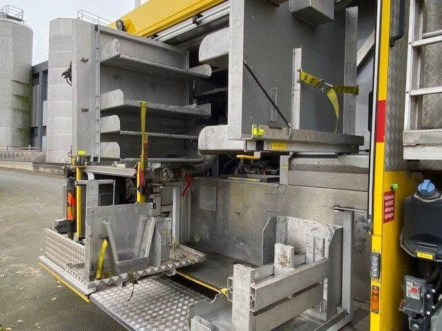 Mercedes-Benz 1833 Axor 4x4, Kran Palfinger, Rosenbauer, AHK - المطافئ: صور 5 Mercedes-Benz 1833 Axor 4x4, Kran Palfinger, Rosenbauer, AHK - المطافئ: صور 5