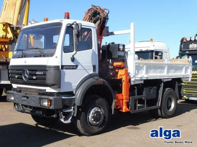 Mercedes-Benz 2024 AK 4x4, Tals AK 140.1 A3, Greifersteuerung - قلابات: صور 1 Mercedes-Benz 2024 AK 4x4, Tals AK 140.1 A3, Greifersteuerung - قلابات: صور 1