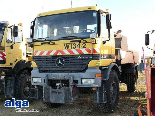Mercedes-Benz 2035 AK Actros 4x4, Kehrmaschine Schmidt, Allrad - جرافة ثلج: صور 3 Mercedes-Benz 2035 AK Actros 4x4, Kehrmaschine Schmidt, Allrad - جرافة ثلج: صور 3