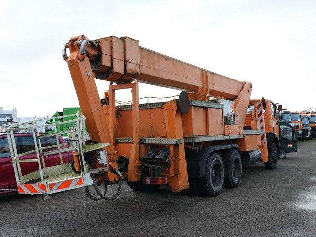 Mercedes-Benz, 2429 6X4, Ruthmann MT 325, 27,4 m - مصاعد الازدهار محمولة على شاحنة: صور 3 Mercedes-Benz, 2429 6X4, Ruthmann MT 325, 27,4 m - مصاعد الازدهار محمولة على شاحنة: صور 3