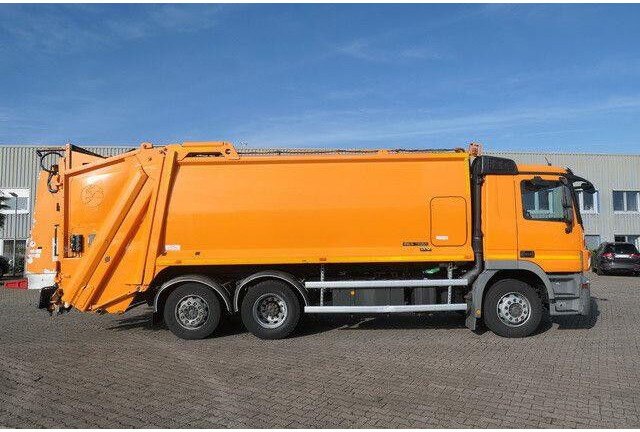 Mercedes-Benz 2532 L Actros 6x2,Schörling, Terberg, Lenk-Lift - شاحنة القمامة: صور 5 Mercedes-Benz 2532 L Actros 6x2,Schörling, Terberg, Lenk-Lift - شاحنة القمامة: صور 5