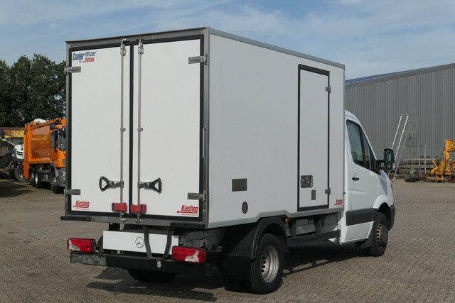 Mercedes-Benz 316 CDI Sprinter 4x2, Thermo King, Kiesling - الشاحنات الصغيرة المبردة: صور 3 Mercedes-Benz 316 CDI Sprinter 4x2, Thermo King, Kiesling - الشاحنات الصغيرة المبردة: صور 3