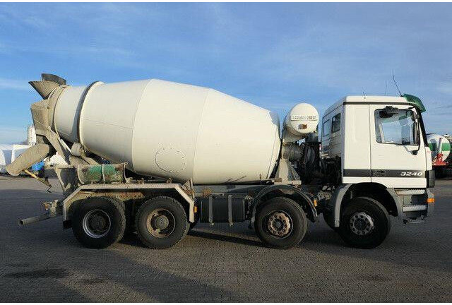 Mercedes-Benz 3240 B Actros 8x4, Liebherr HTM904, 9m³ - شاحنة خلاطة خرسانة: صور 2 Mercedes-Benz 3240 B Actros 8x4, Liebherr HTM904, 9m³ - شاحنة خلاطة خرسانة: صور 2