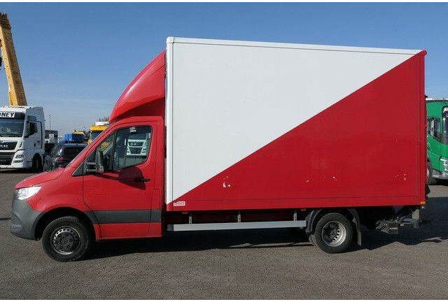 Mercedes-Benz 516 CDI Sprinter 4x2, Isoliert, LBW, AHK, Klima - بصندوق مغلق شاحنة: صور 2 Mercedes-Benz 516 CDI Sprinter 4x2, Isoliert, LBW, AHK, Klima - بصندوق مغلق شاحنة: صور 2