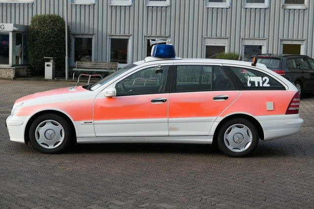 Mercedes-Benz C 220 CDI T-Modell, Notarzt, Feuerwehr, Klima - سيارة إسعاف: صور 2 Mercedes-Benz C 220 CDI T-Modell, Notarzt, Feuerwehr, Klima - سيارة إسعاف: صور 2