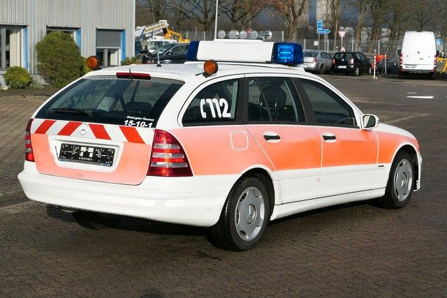 Mercedes-Benz C 220 CDI T-Modell, Notarzt, Feuerwehr, Klima - سيارة إسعاف: صور 4 Mercedes-Benz C 220 CDI T-Modell, Notarzt, Feuerwehr, Klima - سيارة إسعاف: صور 4
