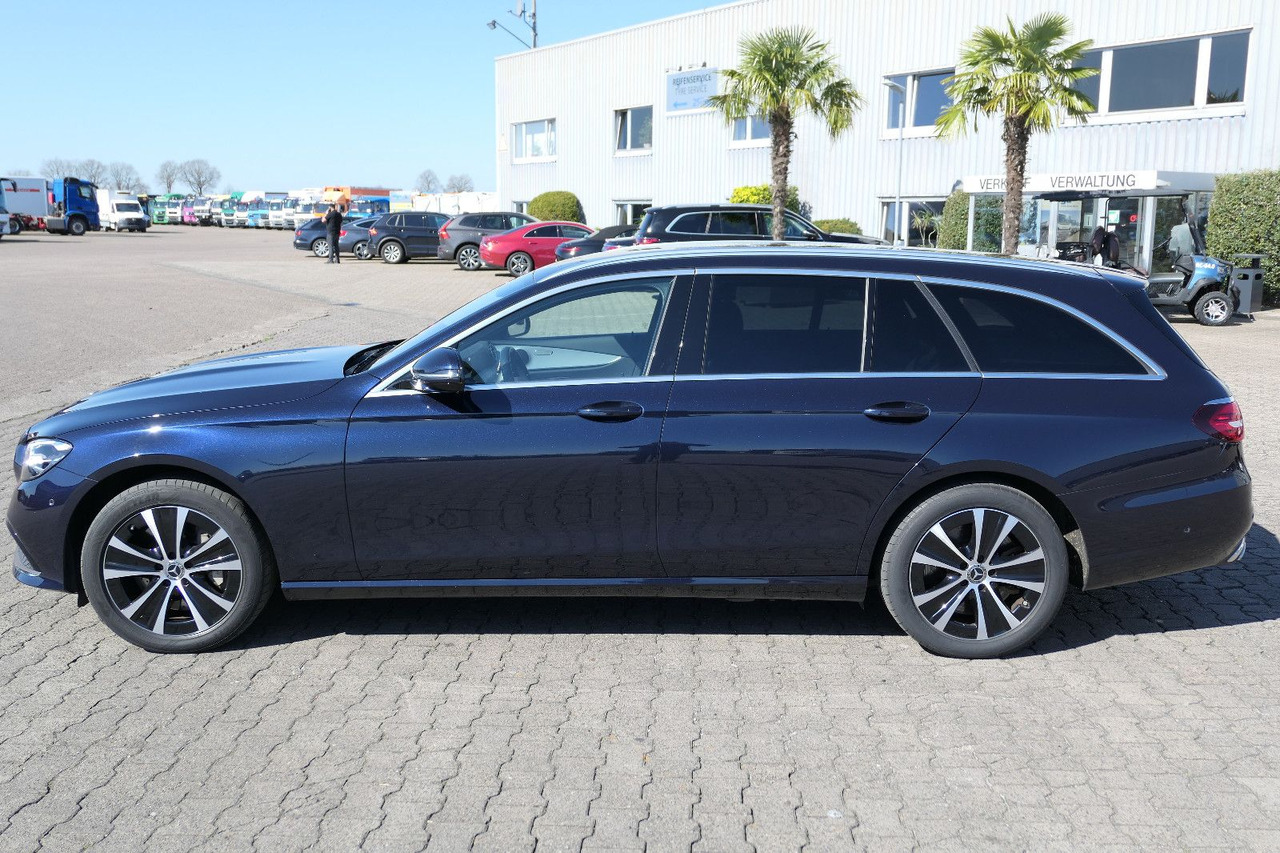 سيارة ستيشن Mercedes-Benz E 300 de 4Matic/AHK/Klima: صور 6