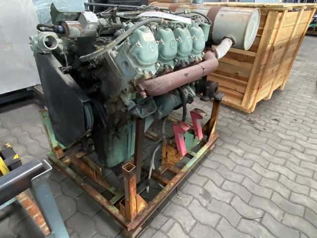 Mercedes-Benz OM 422 Motor, V8, 8 Zylinder, 10x am Lager - شاحنة: صور 5 Mercedes-Benz OM 422 Motor, V8, 8 Zylinder, 10x am Lager - شاحنة: صور 5