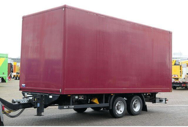 Möslein TKO 105, Tandem, 6.100mm lang, Luftfederung - بصندوق مغلق مقطورة: صور 5 Möslein TKO 105, Tandem, 6.100mm lang, Luftfederung - بصندوق مغلق مقطورة: صور 5