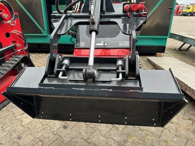 SDLOOL SL360Z, Compaktlader, Kette, Schaufel - اللودر المجنزر صغير: صور 5 SDLOOL SL360Z, Compaktlader, Kette, Schaufel - اللودر المجنزر صغير: صور 5