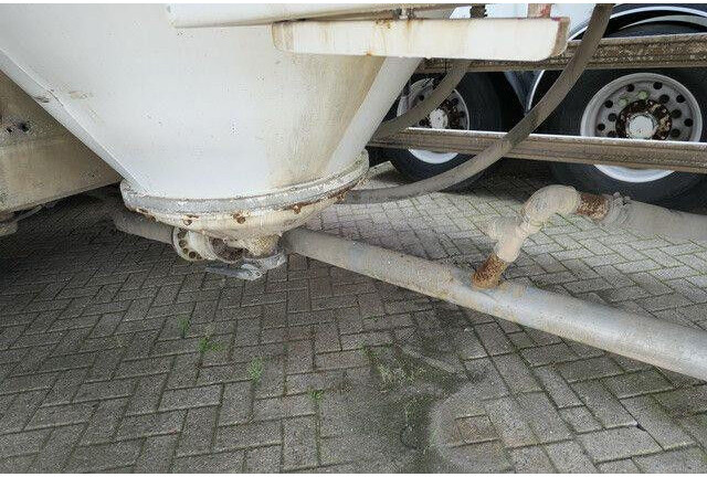 SPITZER SF 2743 PI, Zement, Alu-Felgen, 43m³, 1 Kammer - نصف مقطورة صهريج: صور 4 SPITZER SF 2743 PI, Zement, Alu-Felgen, 43m³, 1 Kammer - نصف مقطورة صهريج: صور 4