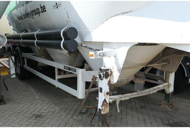 SPITZER SF 2743 PI, Zement, Alu-Felgen, 43m³, 1 Kammer - نصف مقطورة صهريج: صور 3 SPITZER SF 2743 PI, Zement, Alu-Felgen, 43m³, 1 Kammer - نصف مقطورة صهريج: صور 3