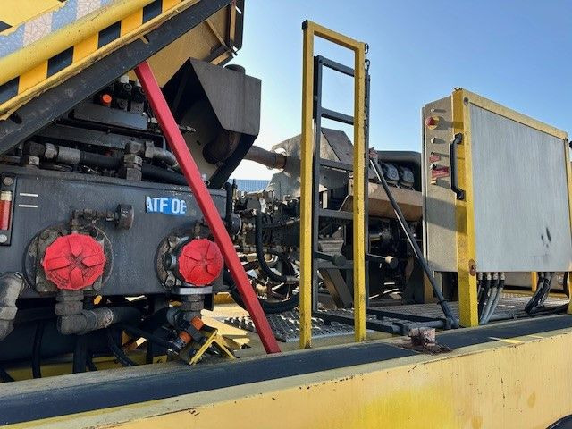 Schmidt CJS 914 Super, Kehrmaschine, Mercedes Motor - سياره كنس شوارع: صور 4 Schmidt CJS 914 Super, Kehrmaschine, Mercedes Motor - سياره كنس شوارع: صور 4