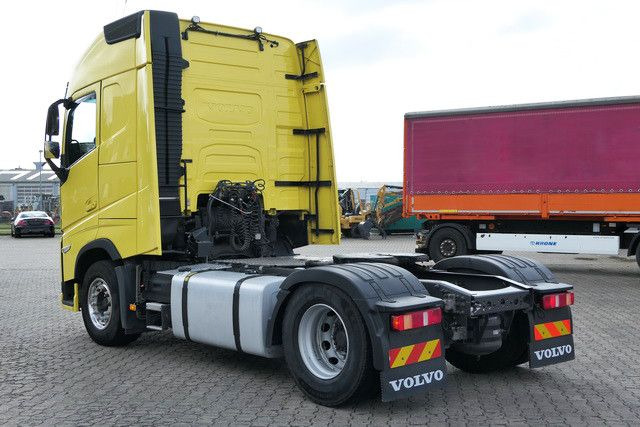 Volvo FH 460 4x2, Neues Modell, 2 Kreishydr., Klima - شاحنة جرار: صور 3 Volvo FH 460 4x2, Neues Modell, 2 Kreishydr., Klima - شاحنة جرار: صور 3