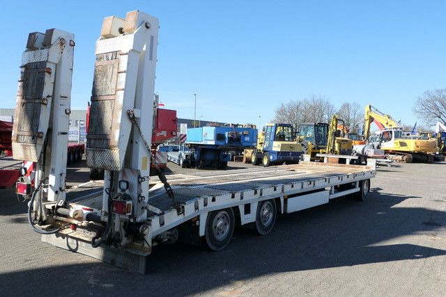 ZANDT AT-P300/durchgehendes Bett, 9,4 m. lang - عربة مسطحة منخفضة مقطورة: صور 3 ZANDT AT-P300/durchgehendes Bett, 9,4 m. lang - عربة مسطحة منخفضة مقطورة: صور 3