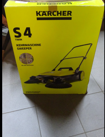 Balayeuse mécanique KARCHER S 4 Twin - كناسة المناطق الصناعية: صور 3 Balayeuse mécanique KARCHER S 4 Twin - كناسة المناطق الصناعية: صور 3