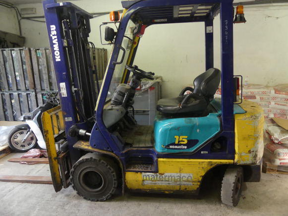 Chariot élévateur Komatsu FD15T-17 - رافعة شوكية: صور 5 Chariot élévateur Komatsu FD15T-17 - رافعة شوكية: صور 5