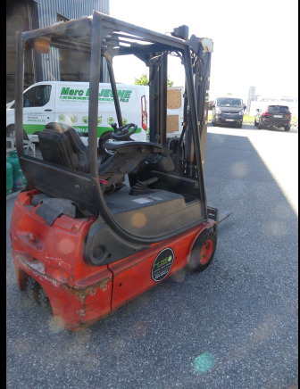 Chariot élévateur électrique Fenwick-Linde E 14-02 - رافعة شوكية كهربائية: صور 4 Chariot élévateur électrique Fenwick-Linde E 14-02 - رافعة شوكية كهربائية: صور 4
