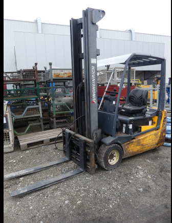 Chariot élévateur (pour pièces) Jungheinrich EFG 220 - Réf : 9760-204 - رافعة شوكية كهربائية: صور 1 Chariot élévateur (pour pièces) Jungheinrich EFG 220 - Réf : 9760-204 - رافعة شوكية كهربائية: صور 1