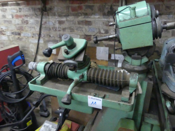 Fraiseuse AR5E - آلة طحن المعادن: صور 5 Fraiseuse AR5E - آلة طحن المعادن: صور 5