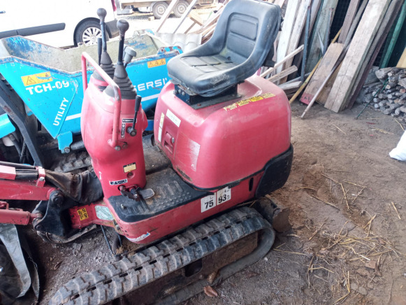Mini pelle Hitachi EX 8-2B (2004) - حفارة مصغرة: صور 5 Mini pelle Hitachi EX 8-2B (2004) - حفارة مصغرة: صور 5