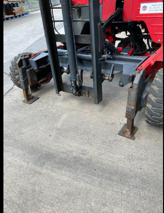 Moffett M8 30.4 - محمل الجانب: صور 4 Moffett M8 30.4 - محمل الجانب: صور 4