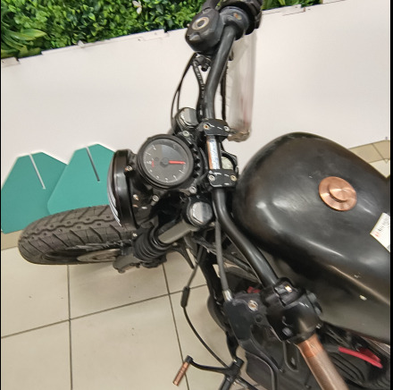 Moto Harley Davidson XL1200 - دراجة بخارية: صور 4 Moto Harley Davidson XL1200 - دراجة بخارية: صور 4